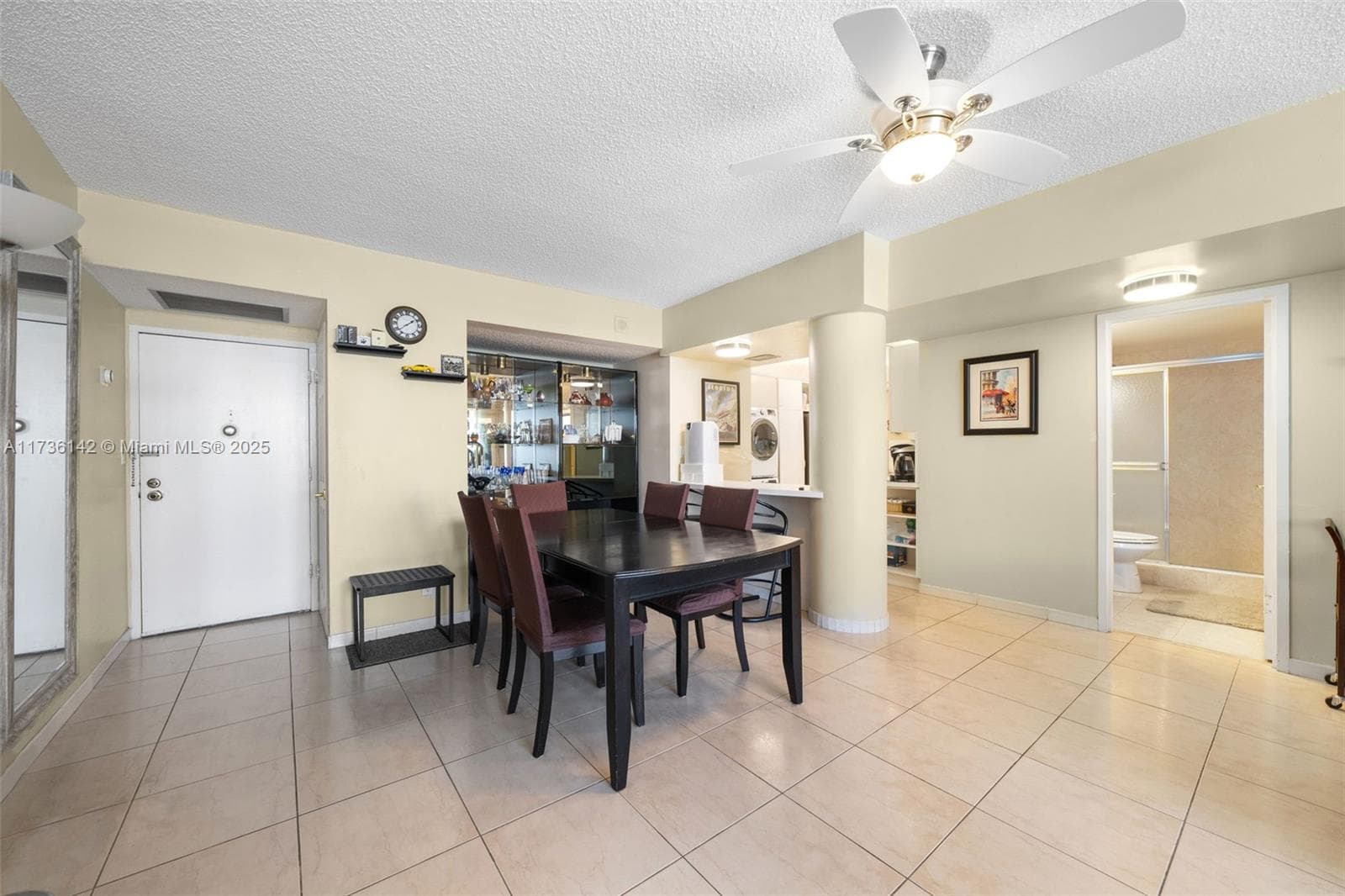 3725 S Ocean Dr 1110 photo 3