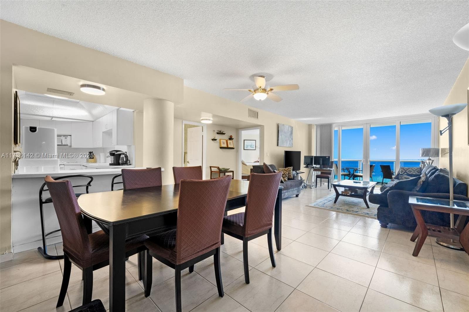 3725 S Ocean Dr 1110 photo 4
