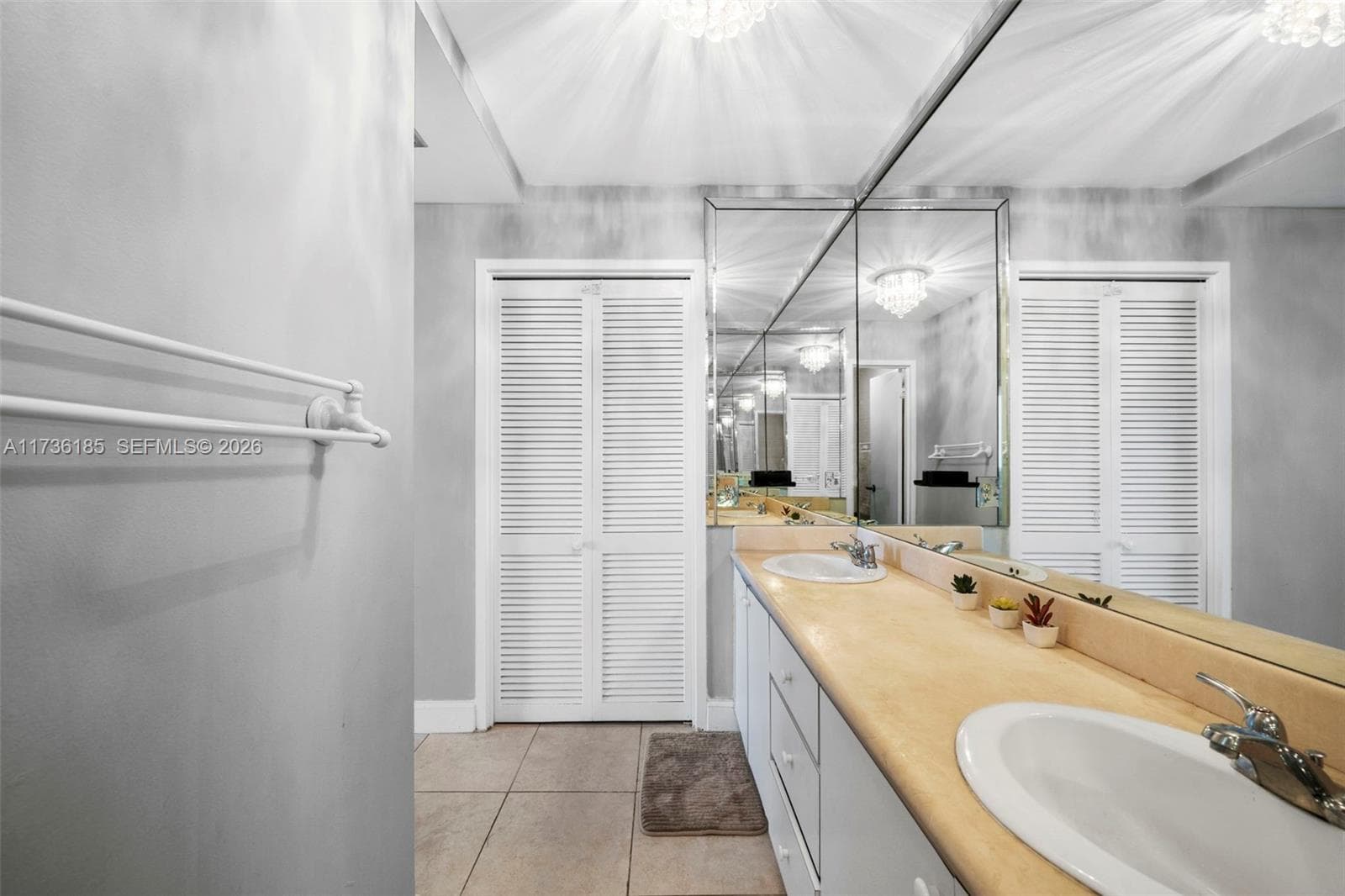 3505 S Ocean Dr 1221 photo 19