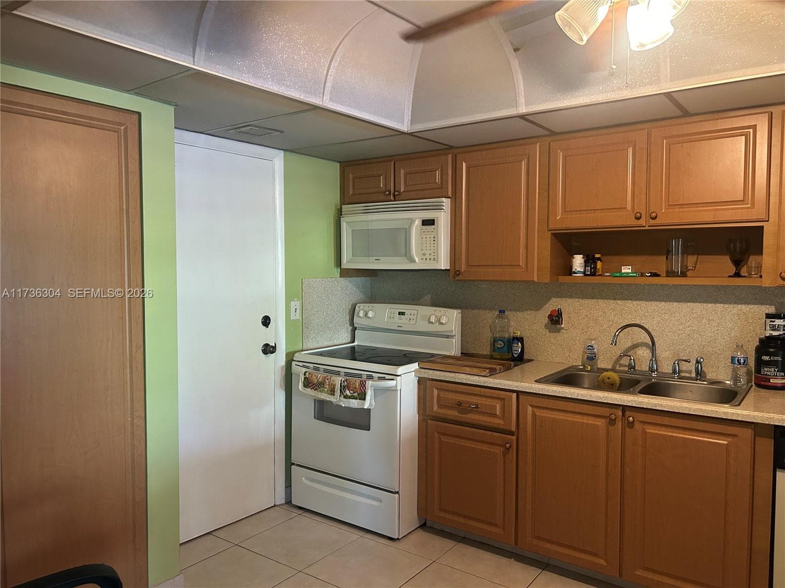 300 Diplomat pkwy 310 photo 15