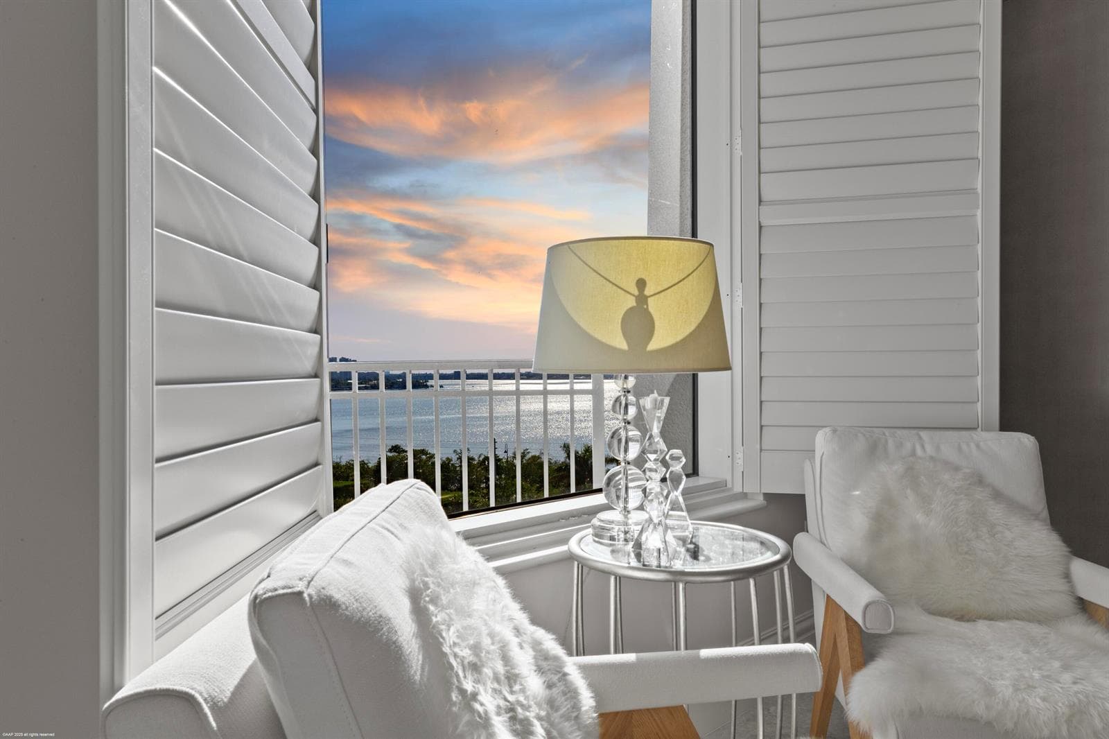 5310 N Ocean Drive 601 photo 1