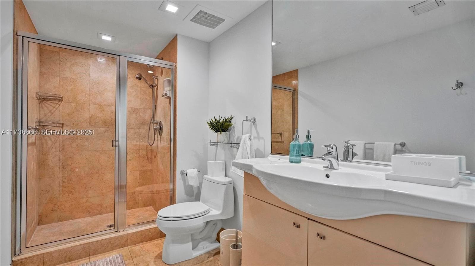 1830 S Ocean Dr 2209 photo 13