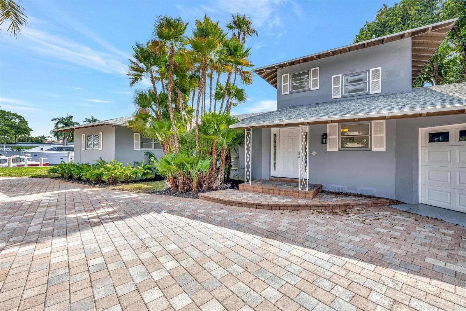 2390 SW 27th Te photo 10