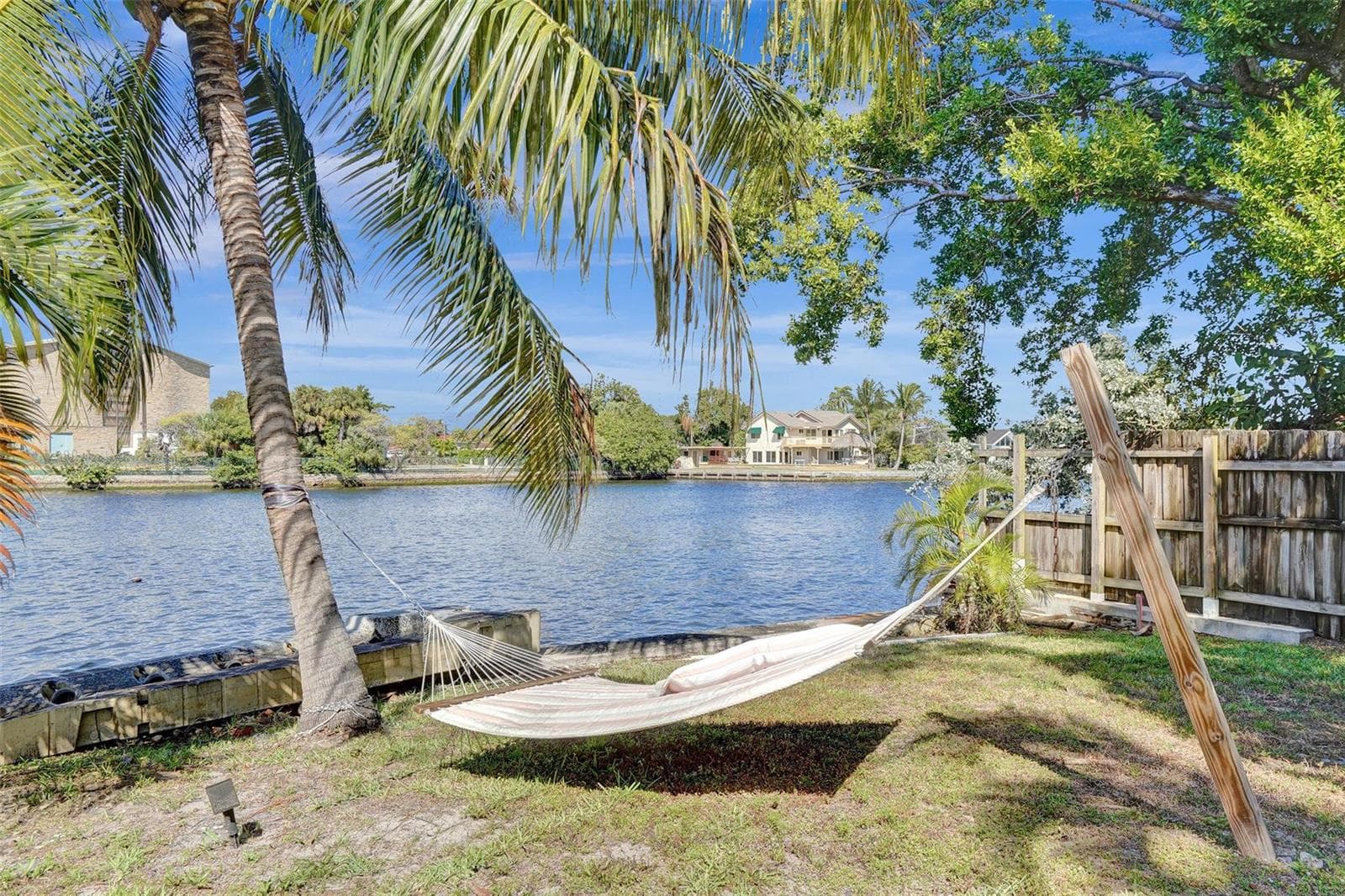 1325 Middle River Drive photo 8