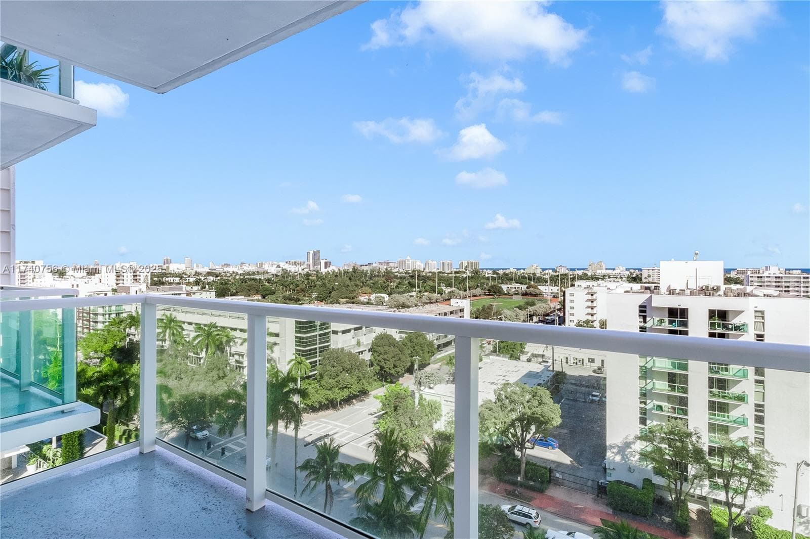 1000 West Ave 1008 photo 11