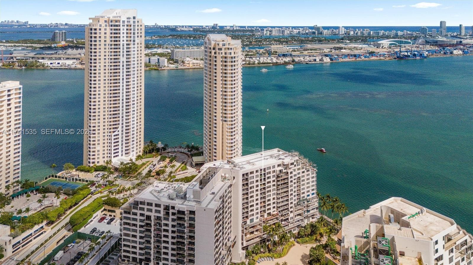 540 Brickell Key Dr 1519 photo 1