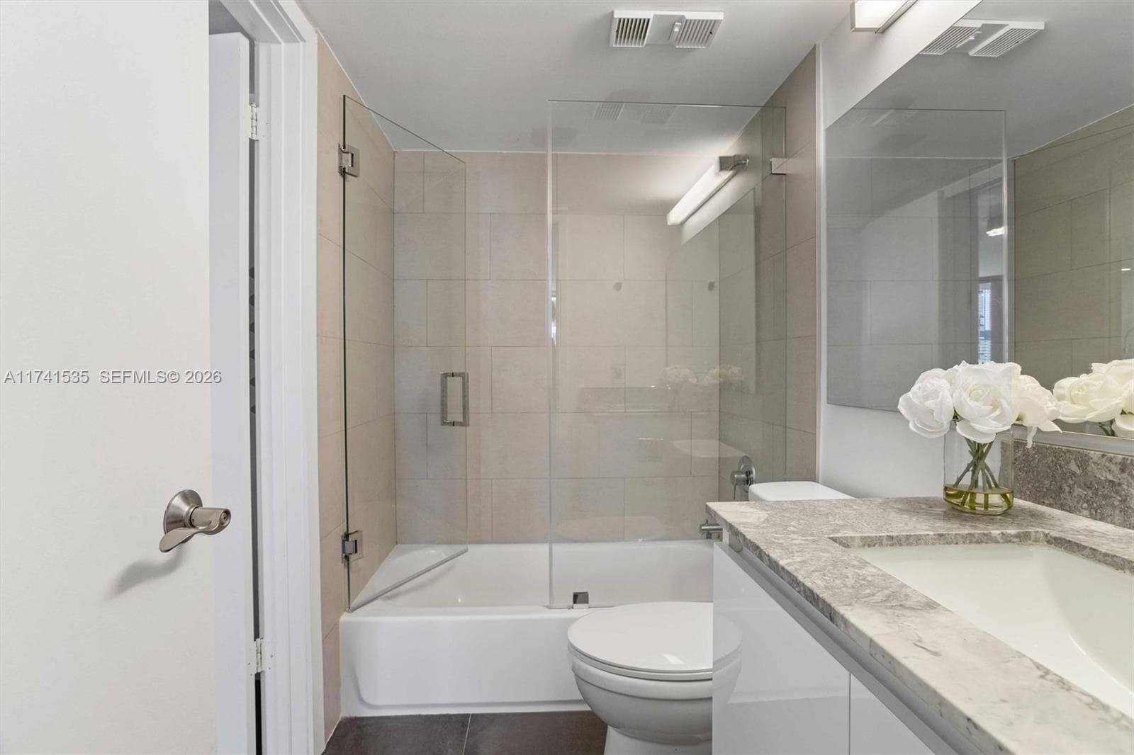 540 Brickell Key Dr 1519 photo 25