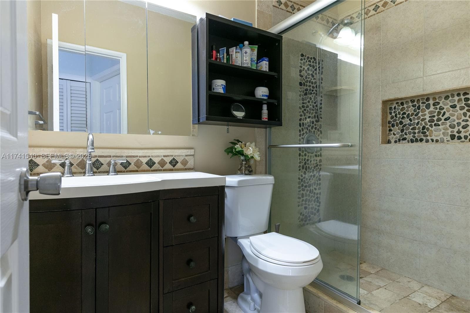 3131 S Ocean Dr 211 photo 2