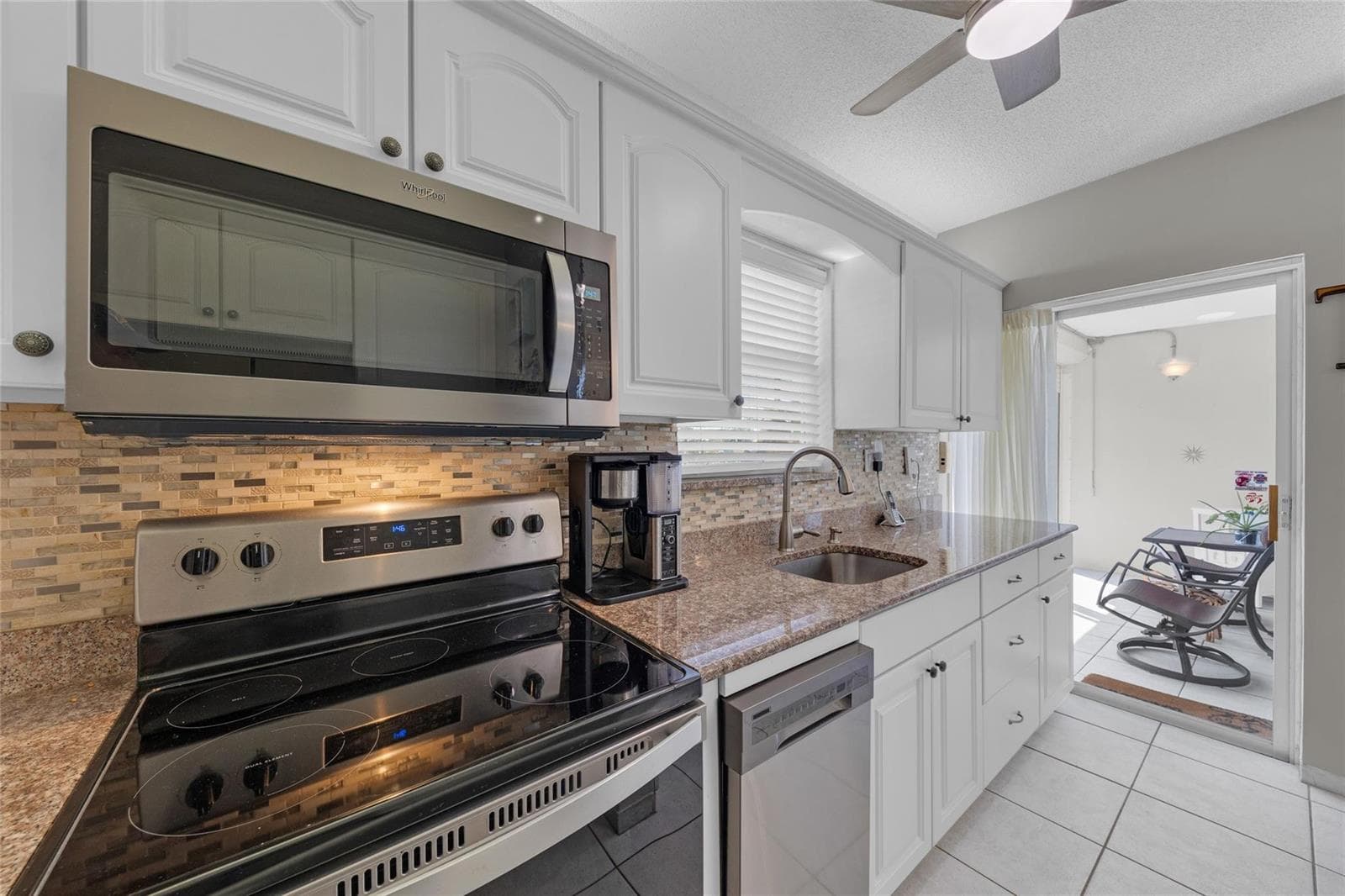 745 SE 19th Avenue 138 photo 10