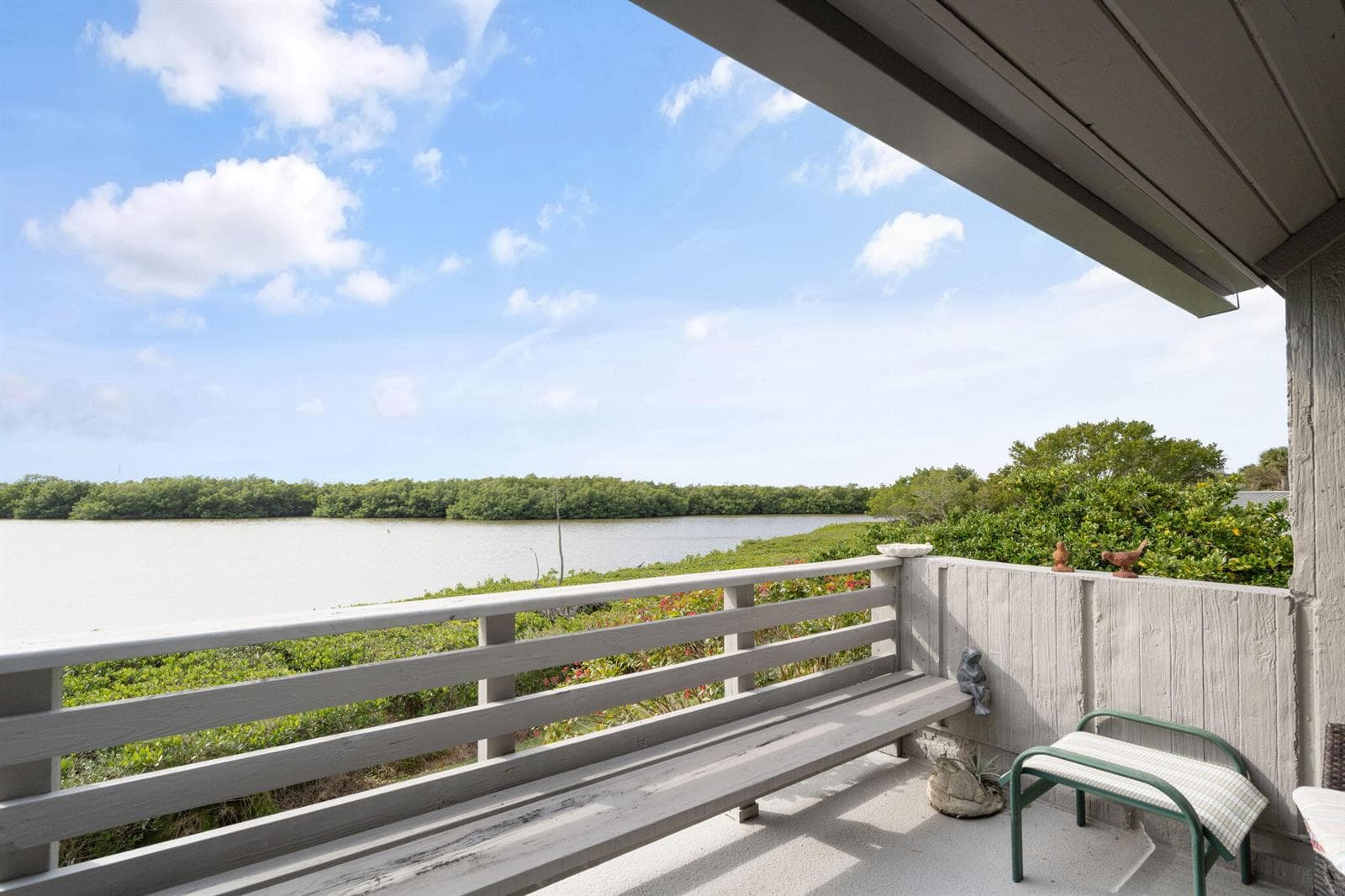 1306 Spyglass Lane photo 1