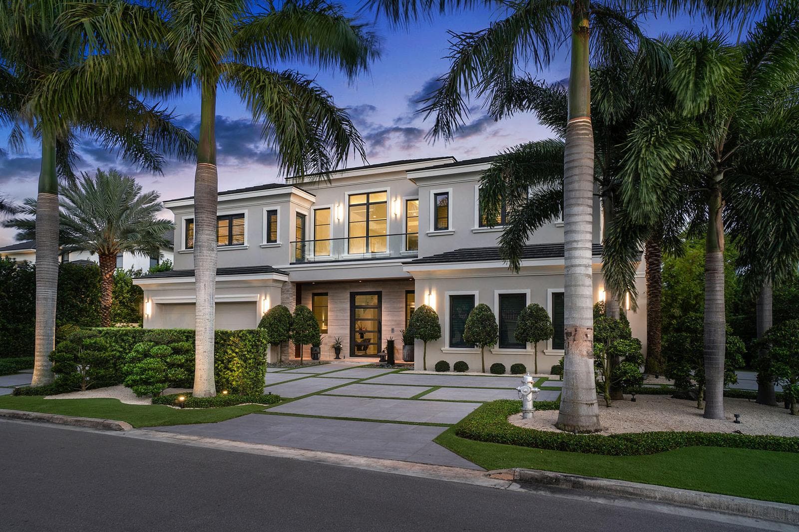 290 S Maya Palm Drive photo 3