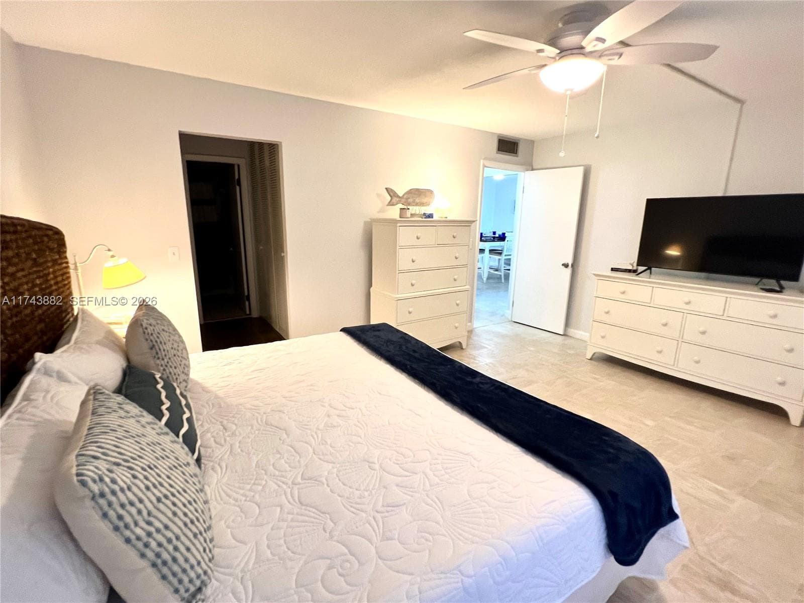 125 Ocean Ave 402 photo 6