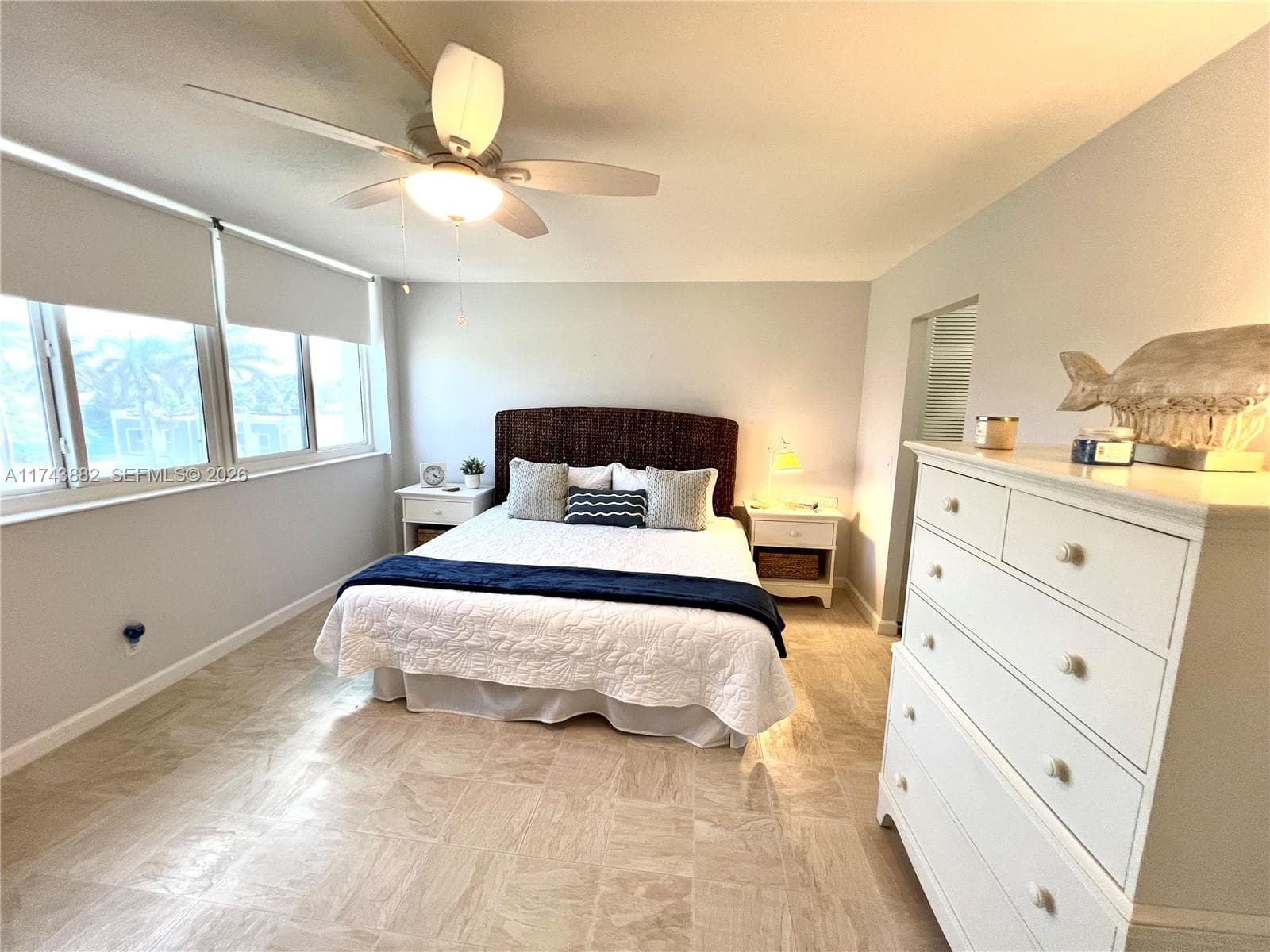 125 Ocean Ave 402 photo 5