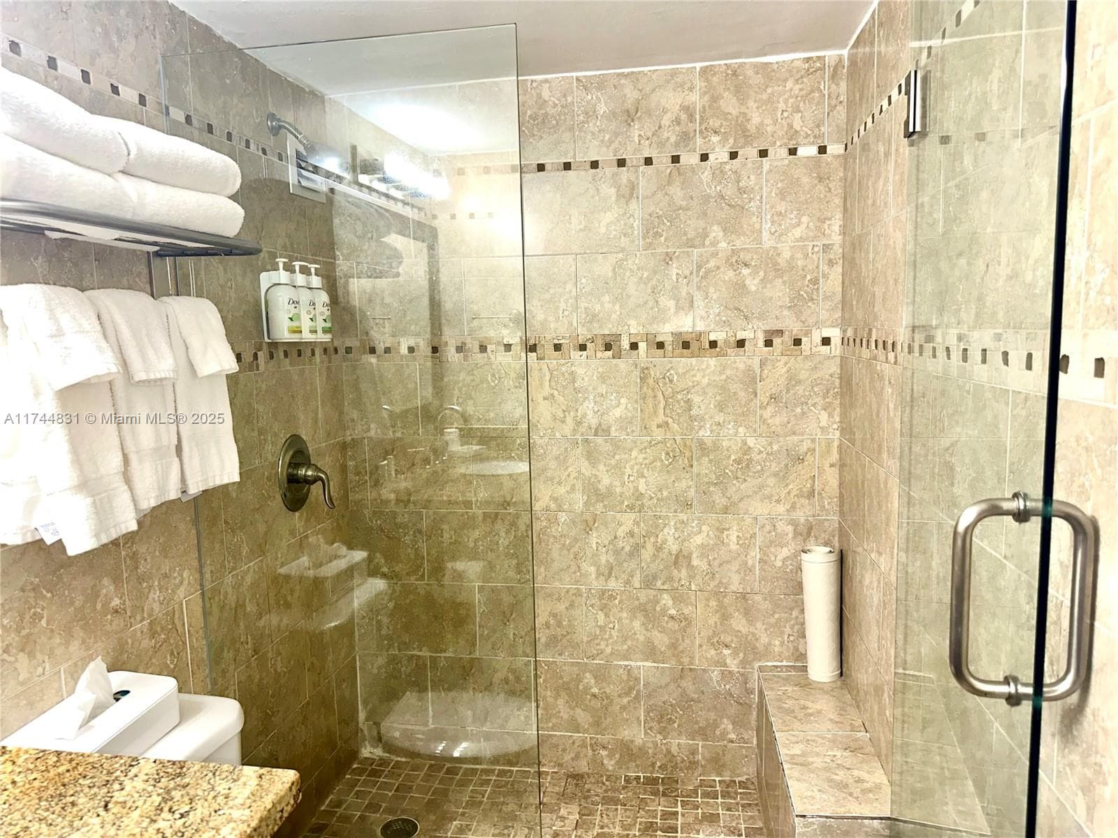 19201 Collins Ave 435 photo 12
