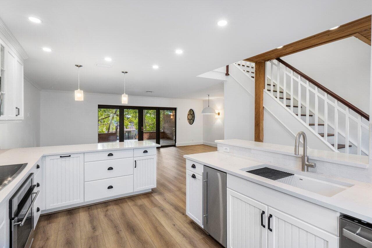 720 Mariners Way photo 2