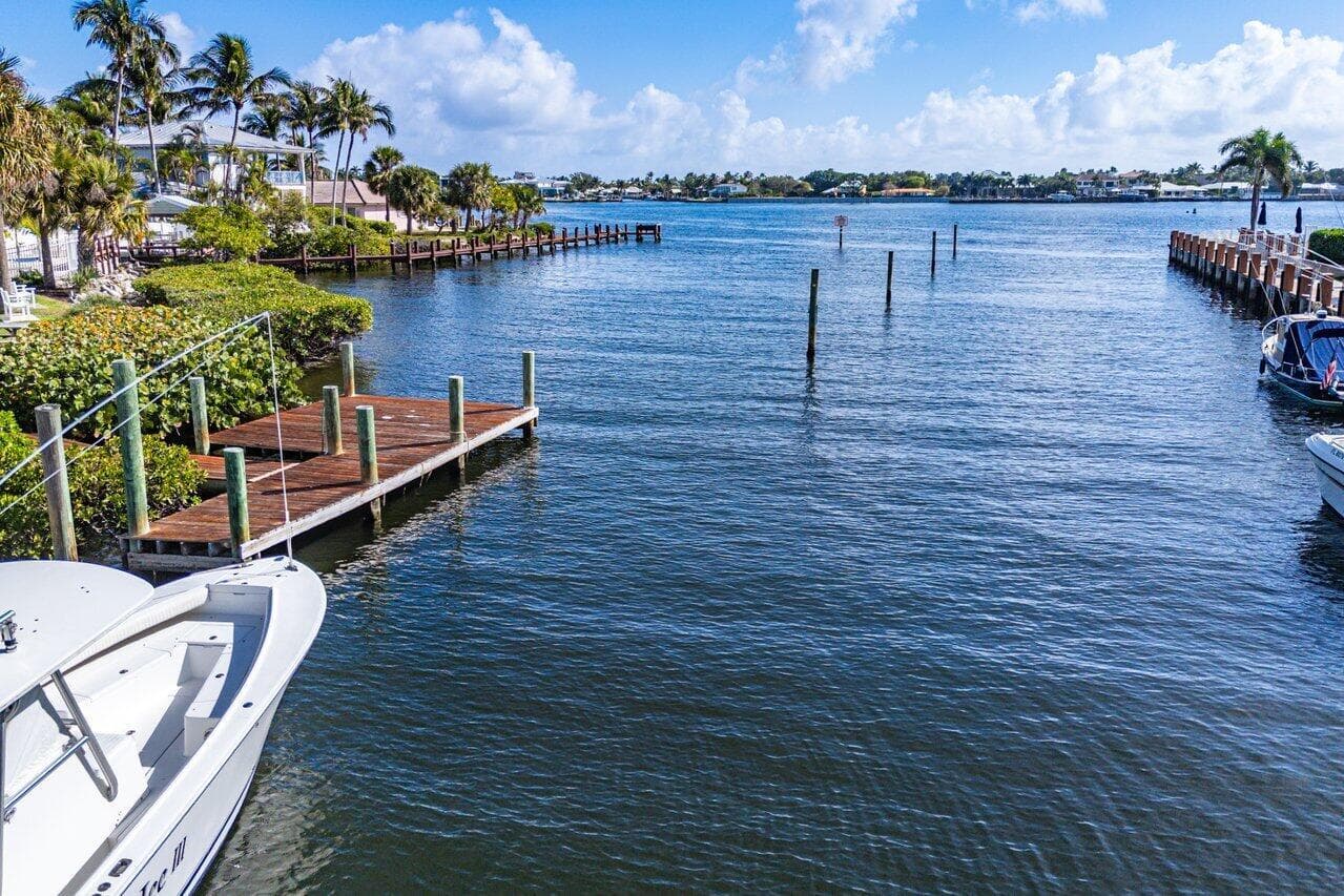 720 Mariners Way photo 20