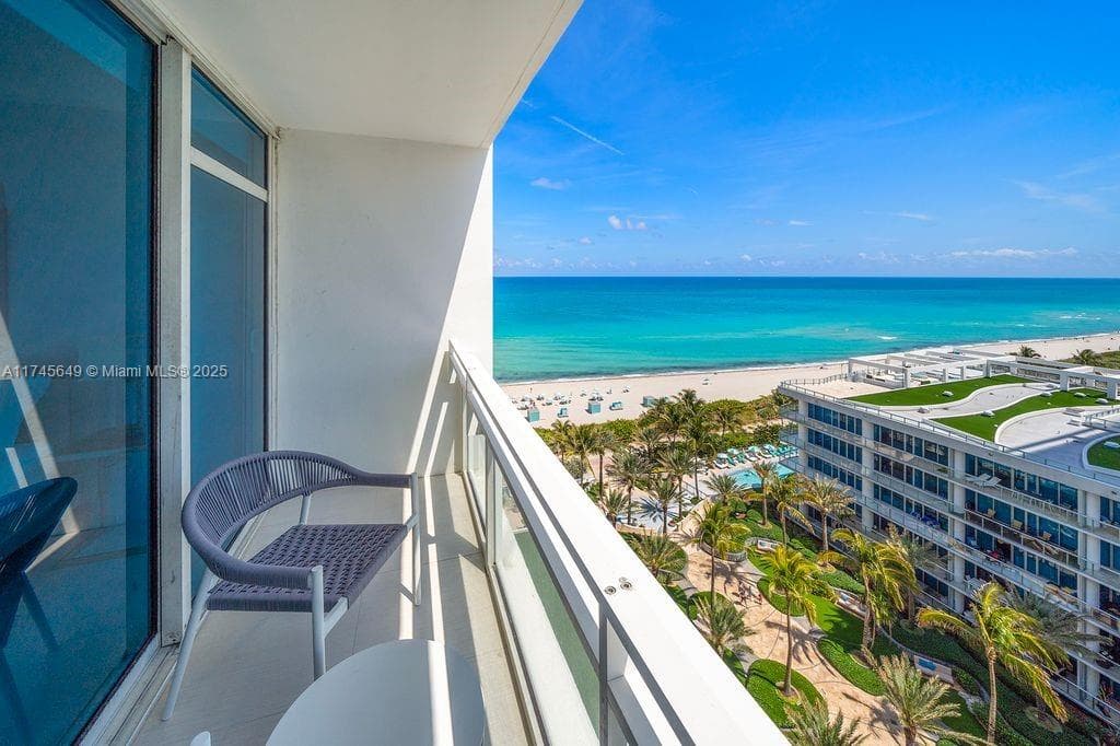 6801 Collins Ave 1206 photo 1