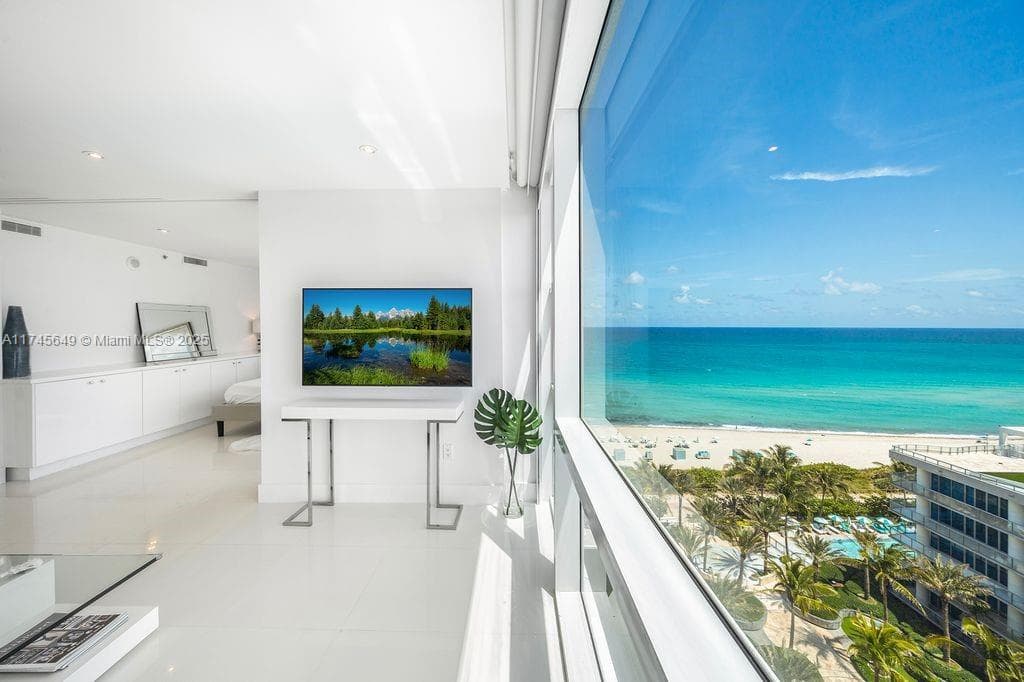 6801 Collins Ave 1206 photo 10