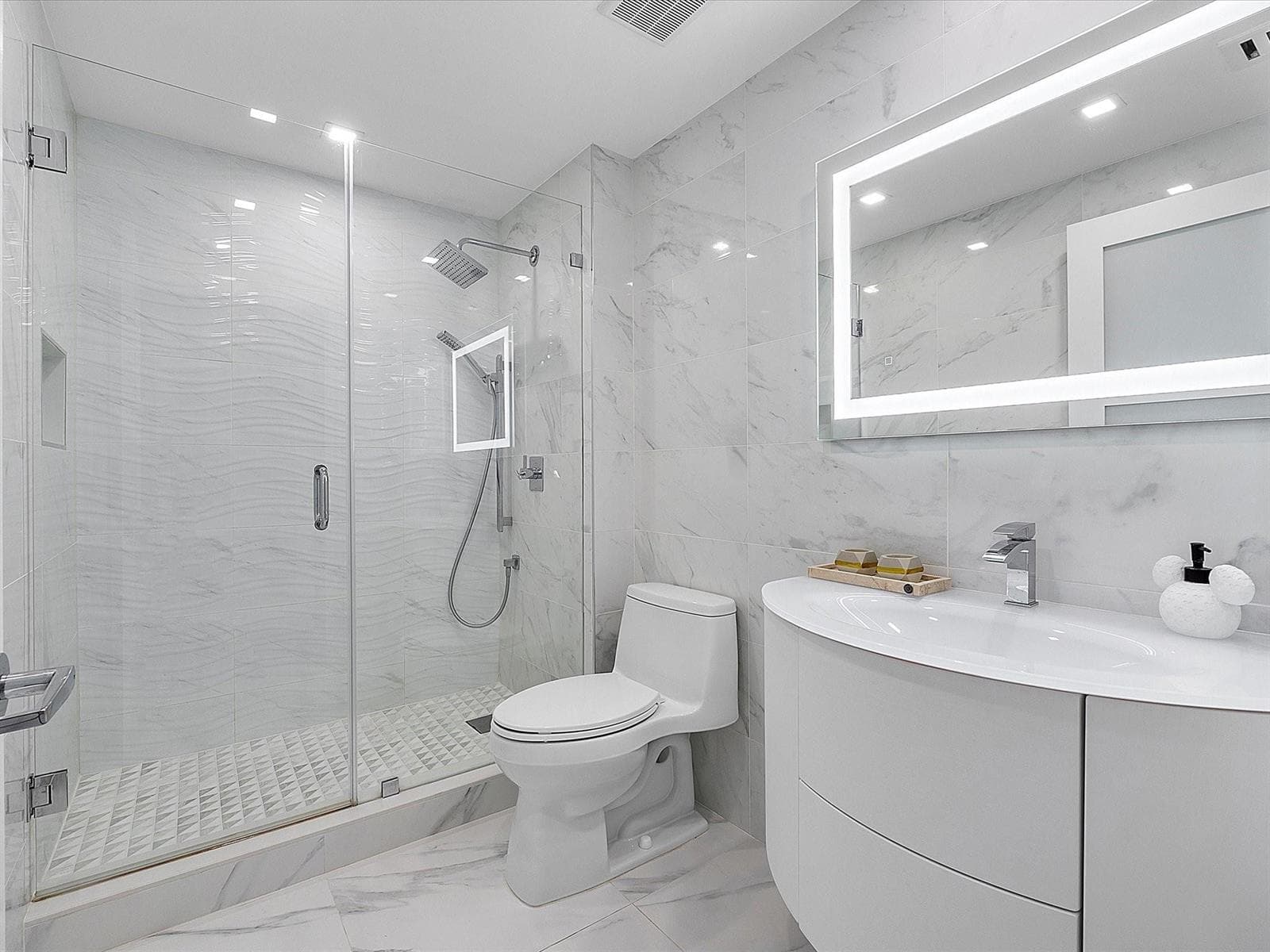 3100 N Ocean Boulevard 1202 photo 16