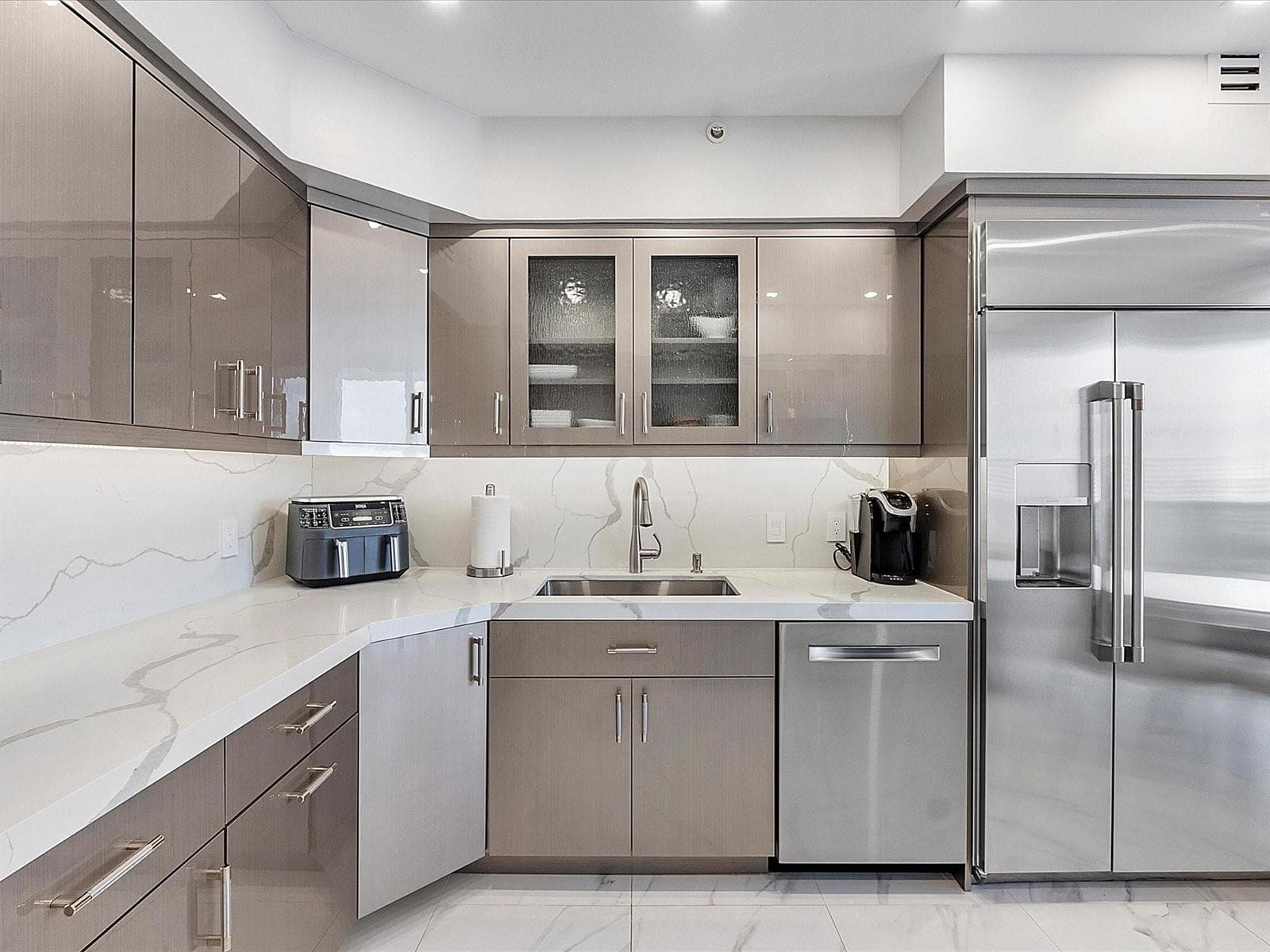 3100 N Ocean Boulevard 1202 photo 7