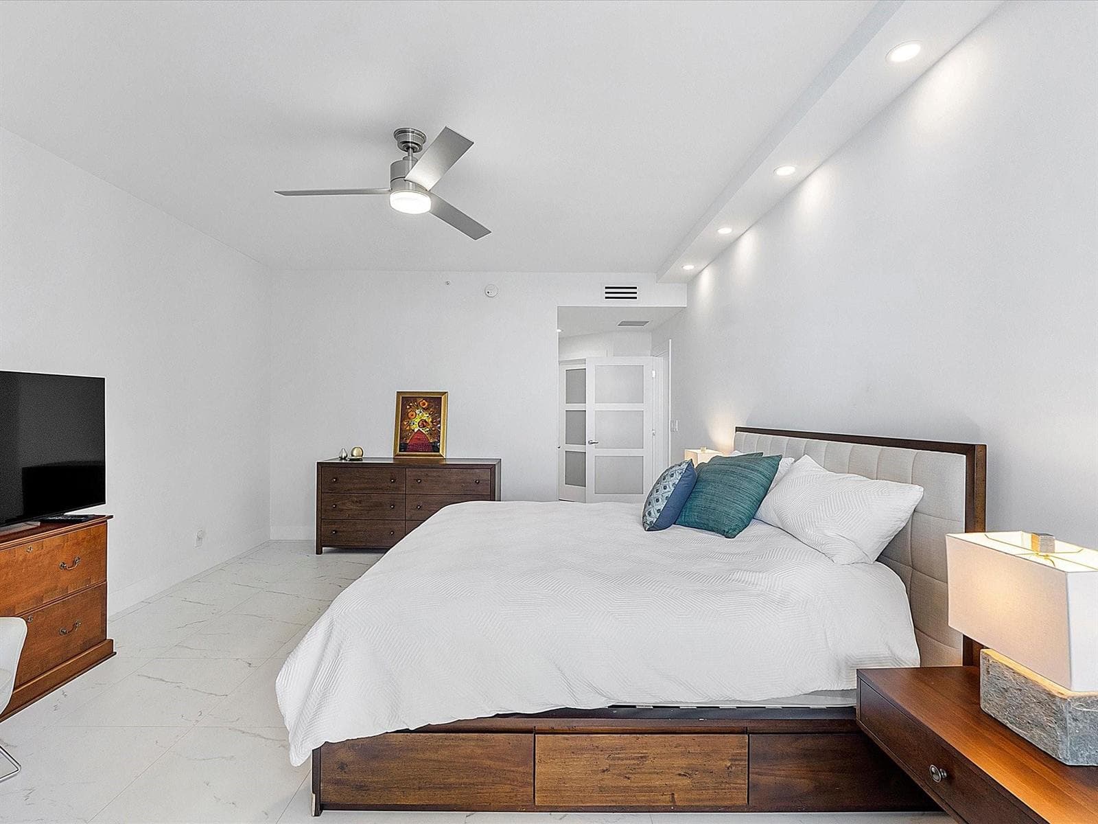 3100 N Ocean Boulevard 1202 photo 10