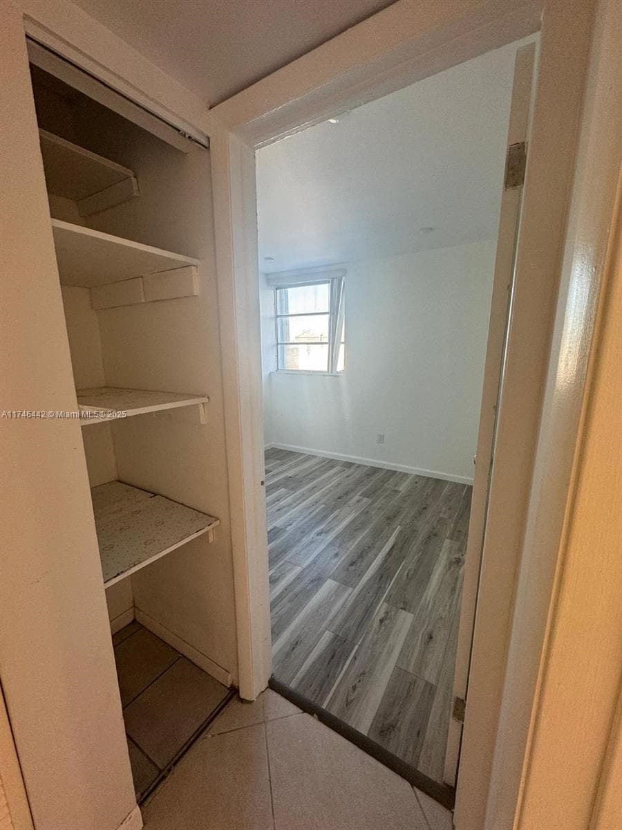 3642 NE 171st St 306 photo 11
