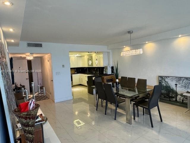 5401 Collins Ave 628 photo 23