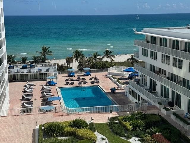 5401 Collins Ave 628 photo 5
