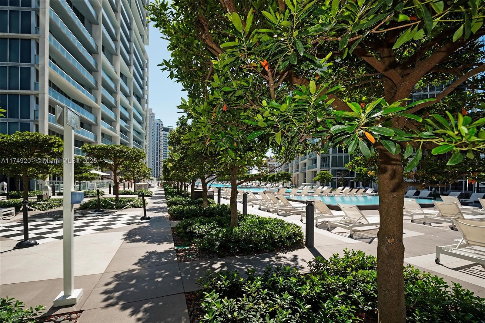 485 Brickell Ave 2603 photo 2