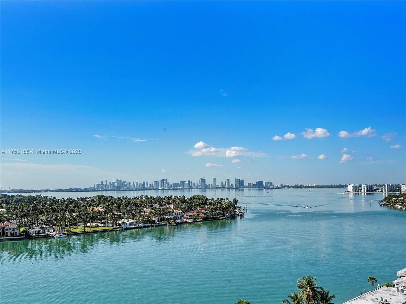 900 Bay Dr DS1/2 photo 19