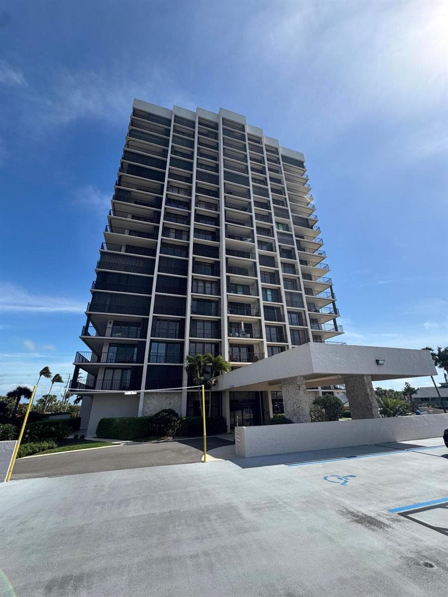 5047 N Highway A1a Ph6 photo 2