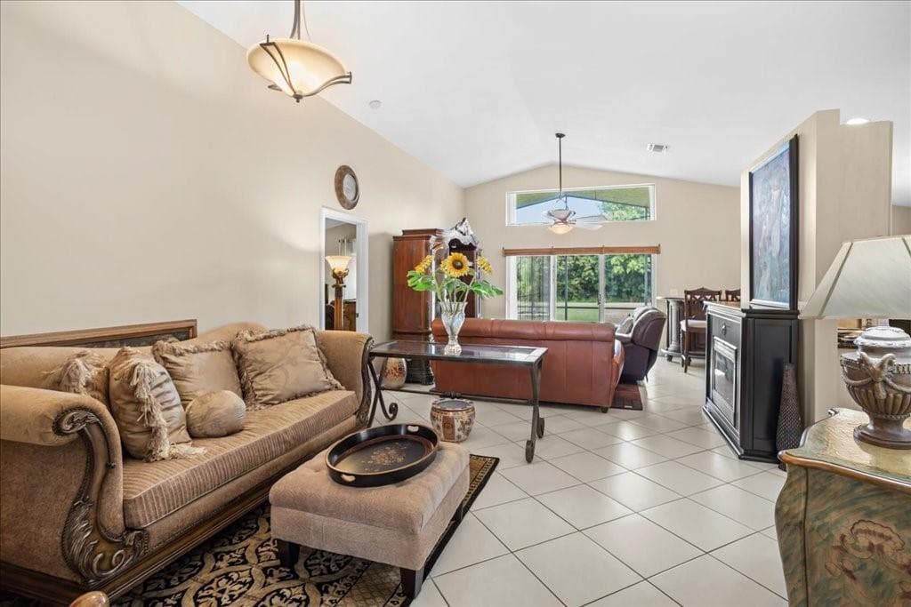 6358 Westchester Club Drive photo 2