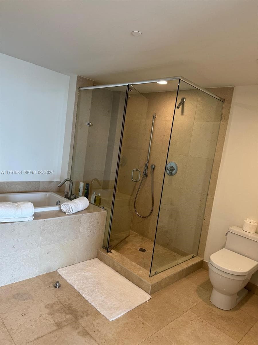 465 Brickell Ave 2405 photo 20