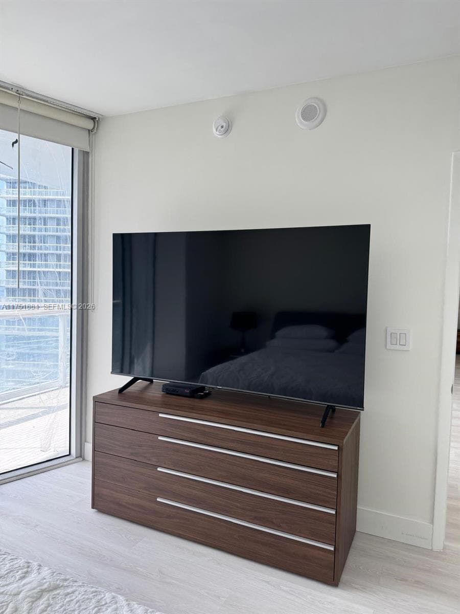 465 Brickell Ave 2405 photo 15