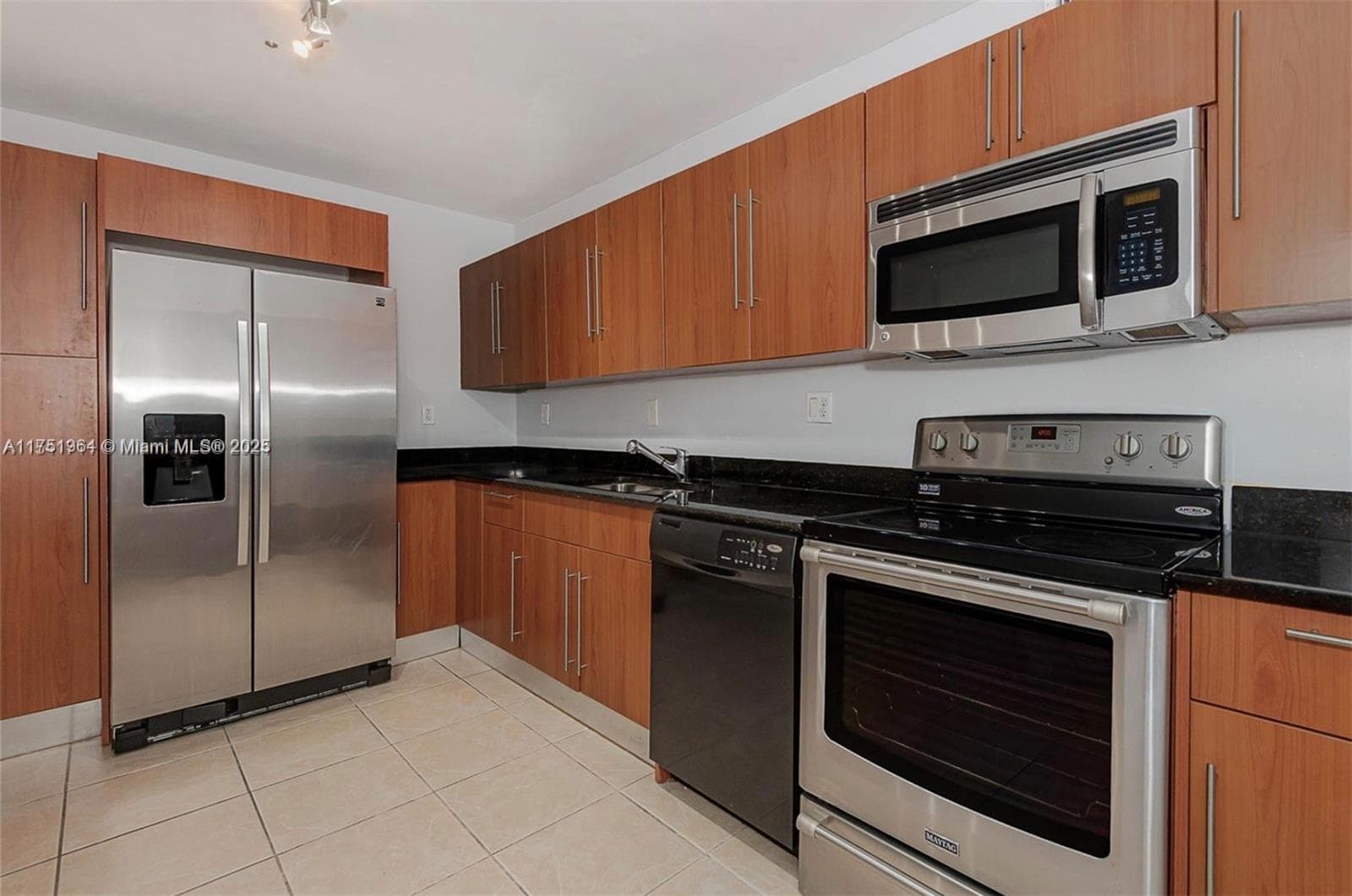 3001 S Ocean Dr 1001 photo 3