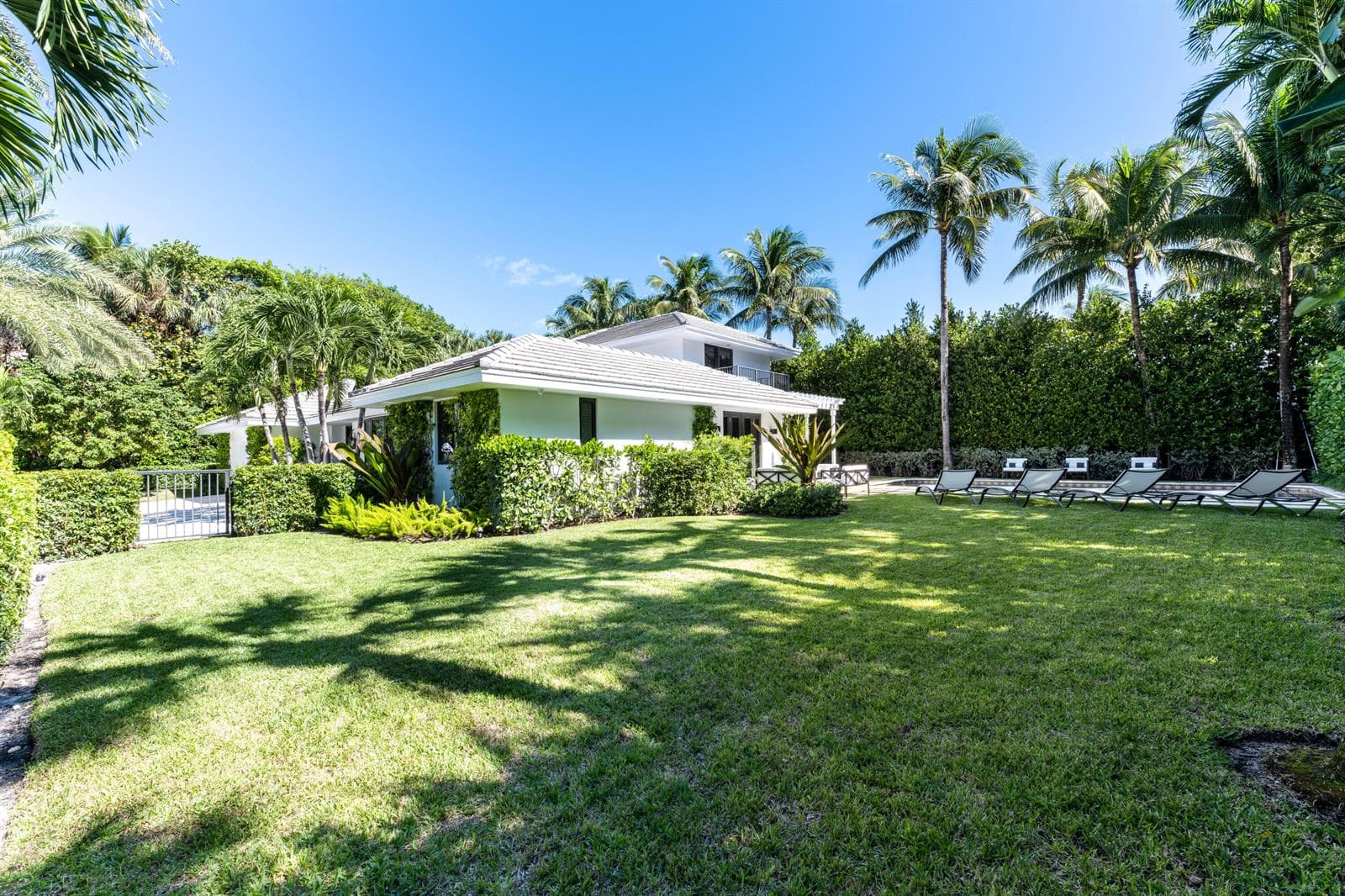 1435 N Ocean Way photo 20