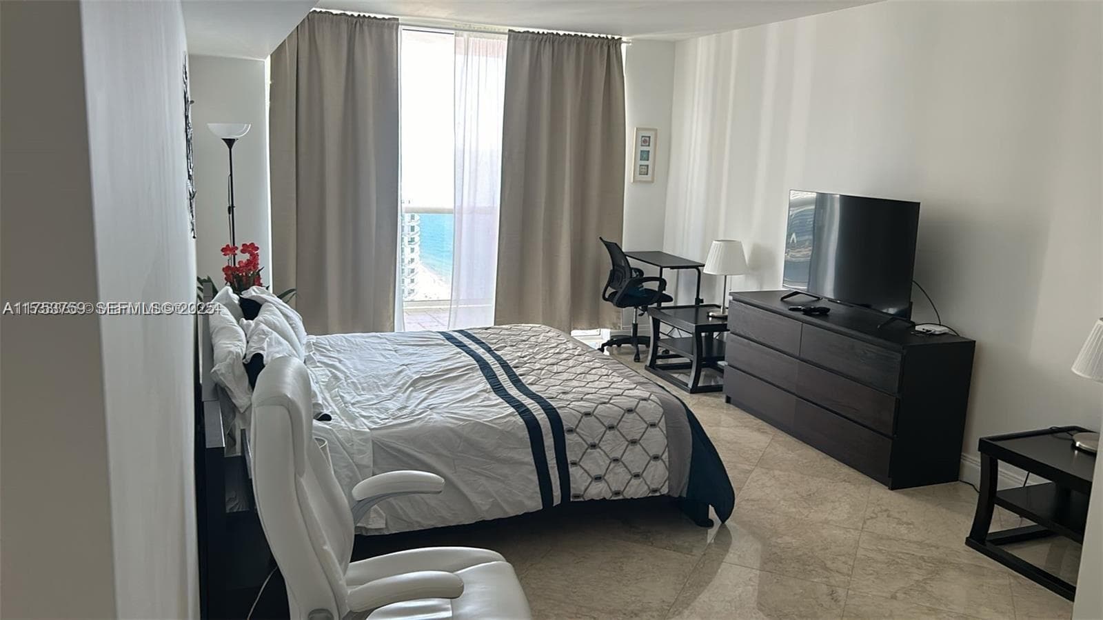 1830 S Ocean Dr 3208 photo 16