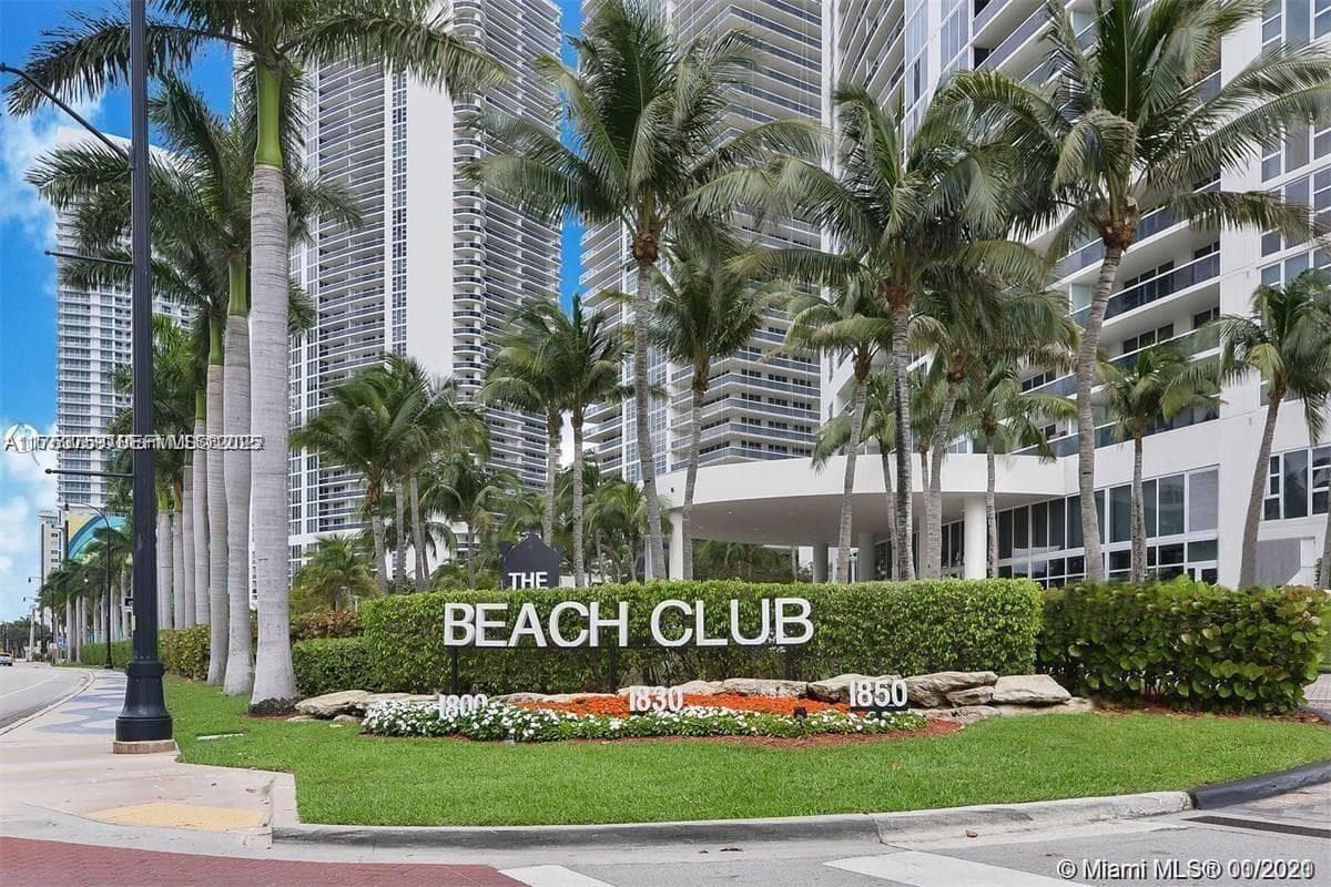 1830 S Ocean Dr 3208 photo 1