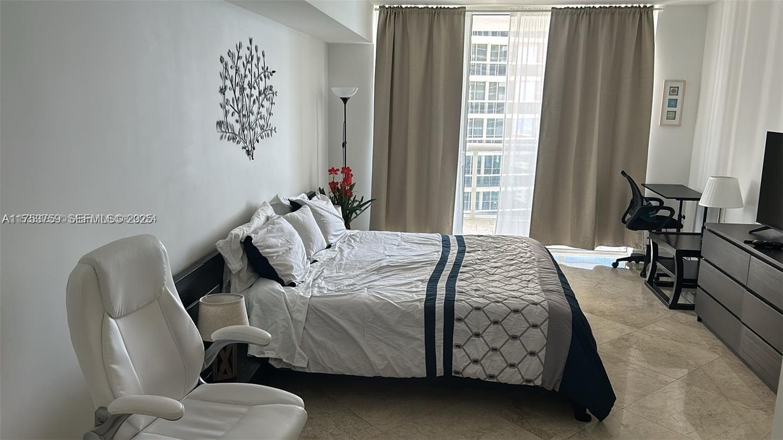 1830 S Ocean Dr 3208 photo 19