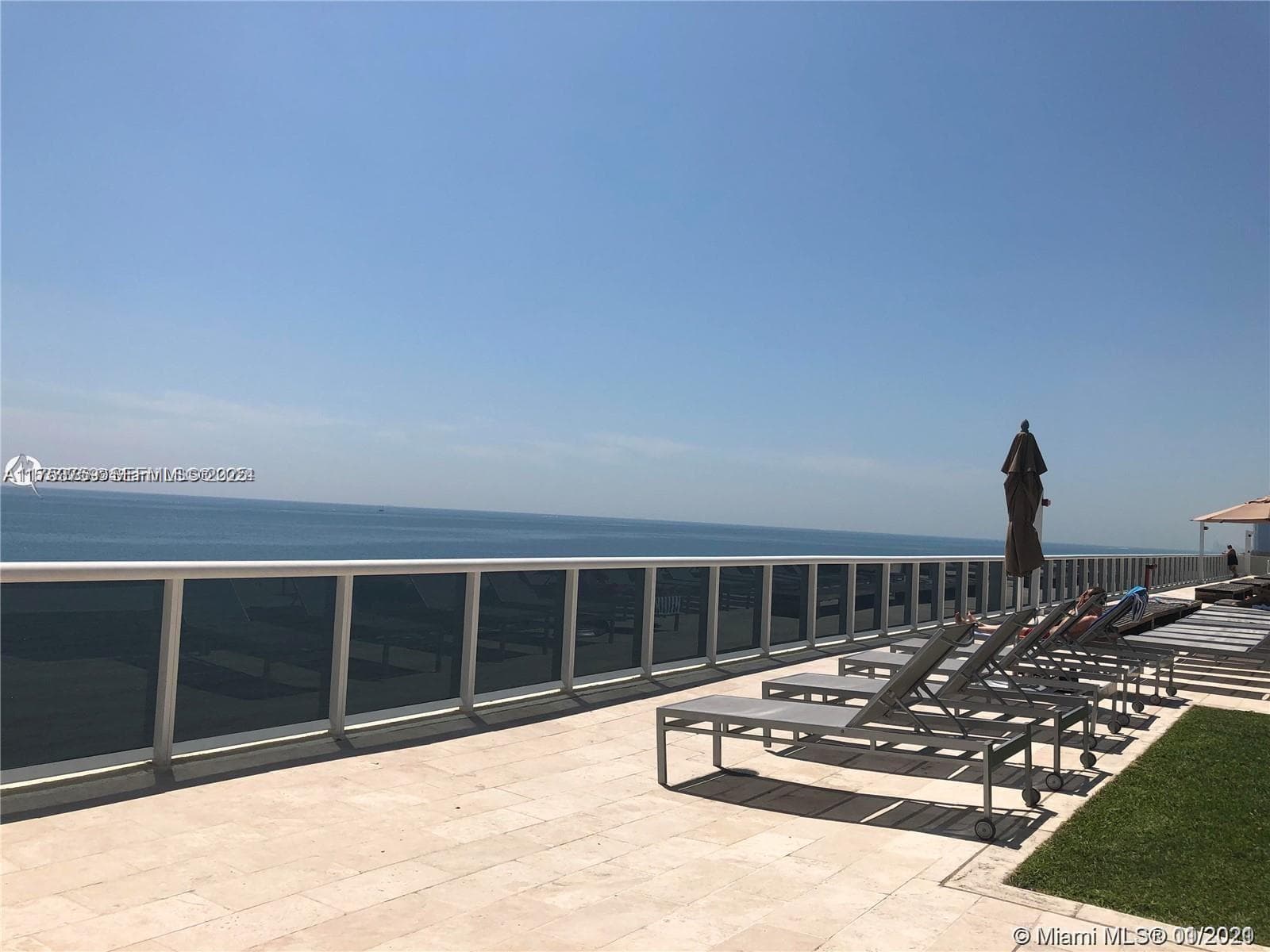 1830 S Ocean Dr 3208 photo 8