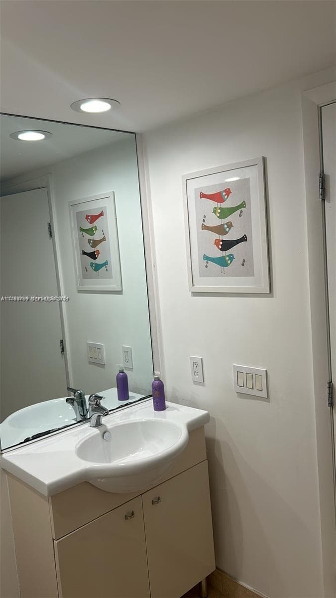1830 S Ocean Dr 3208 photo 25