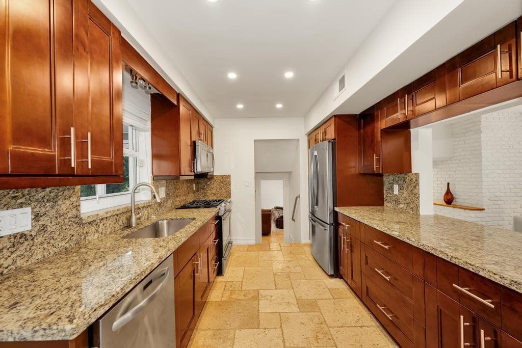 1771 NE 35th Street photo 10