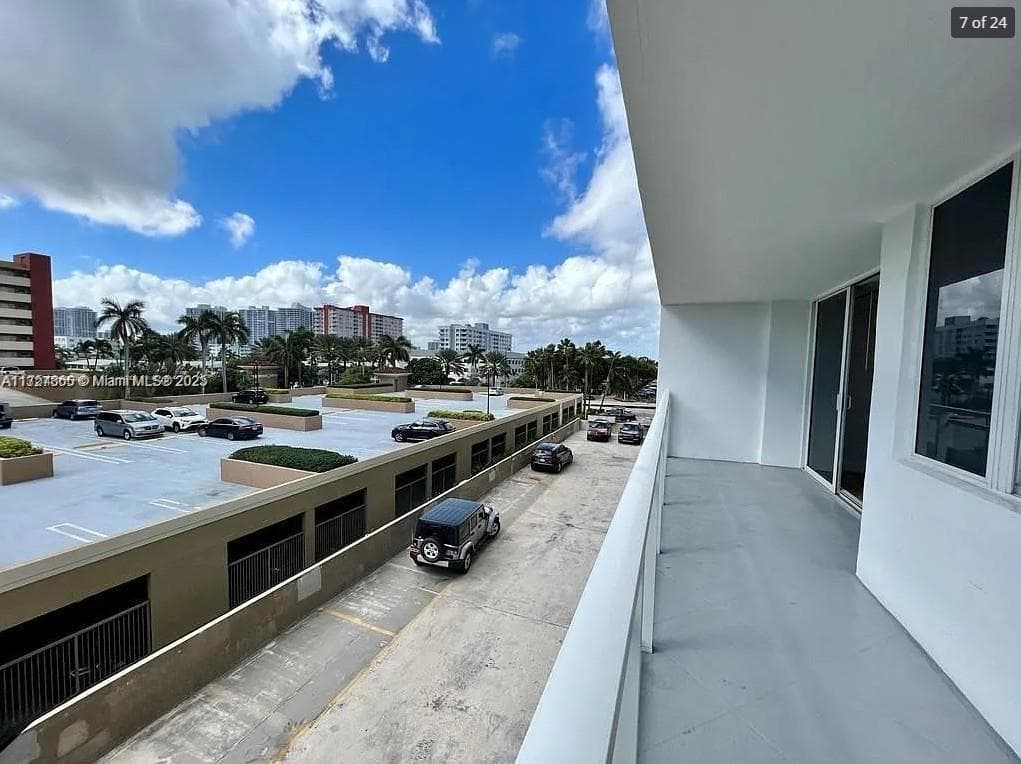 2030 S Ocean Dr 211 photo 14