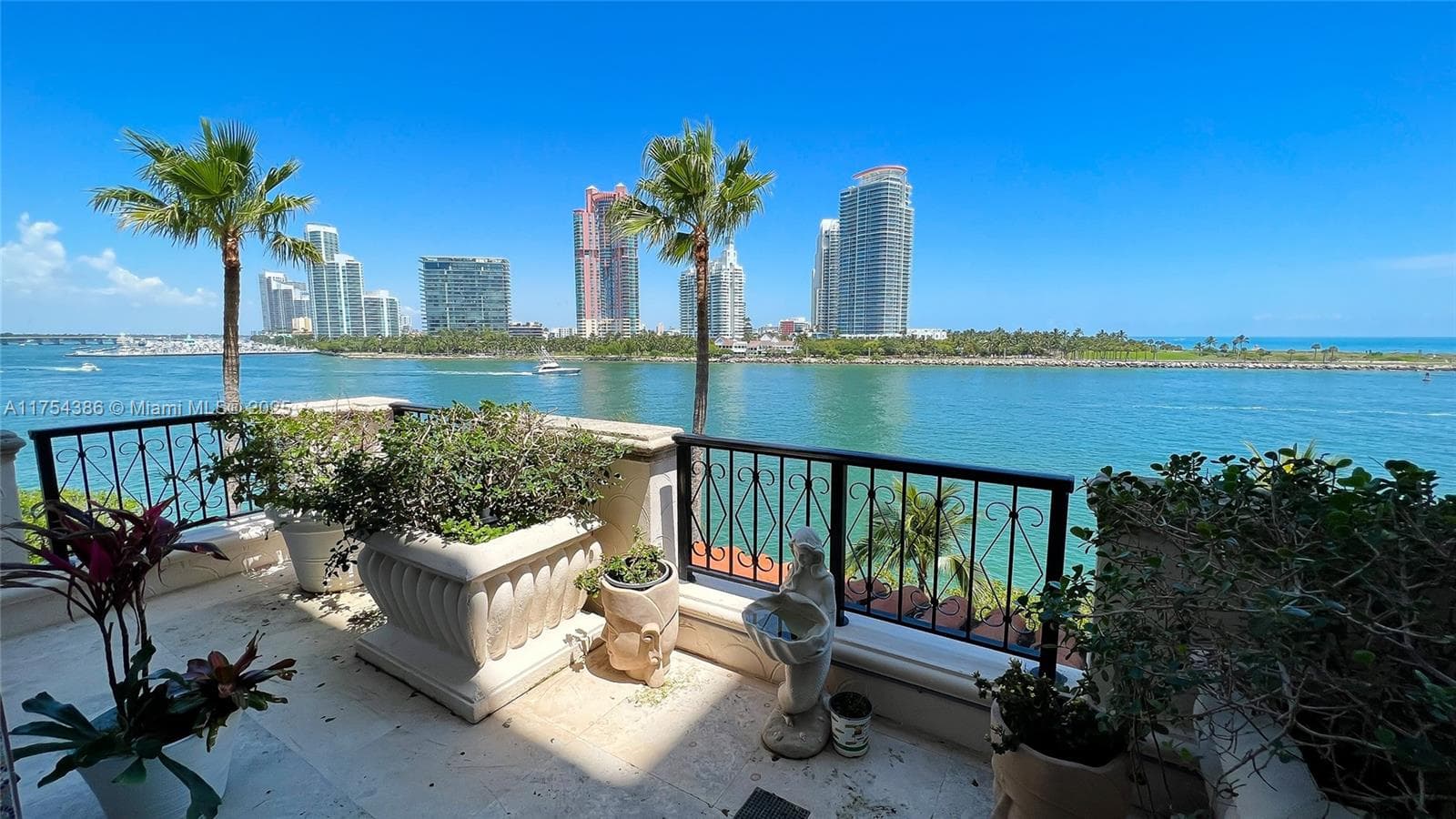 7241 Fisher Island Dr 7241 photo 2