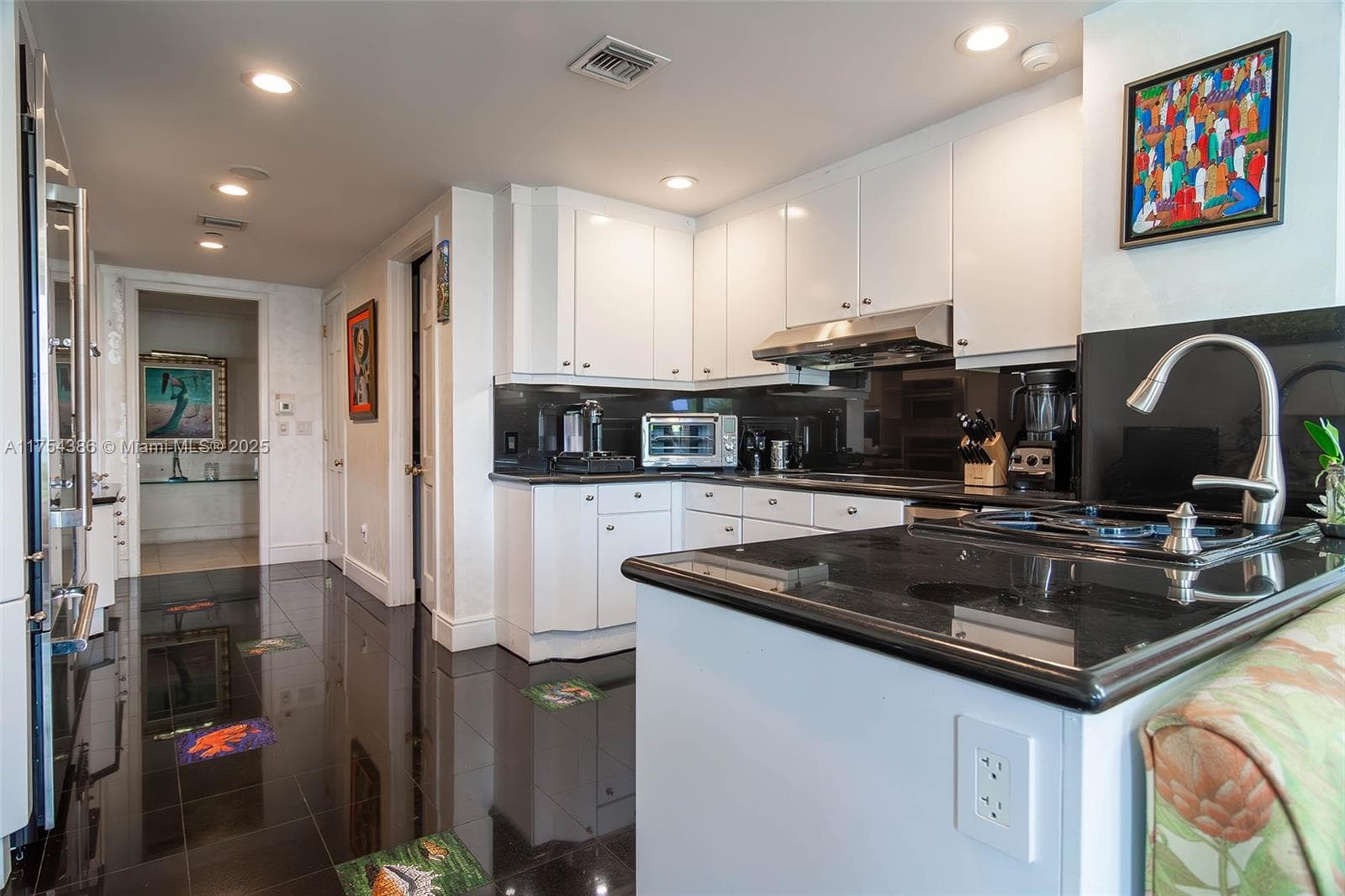 7241 Fisher Island Dr 7241 photo 9