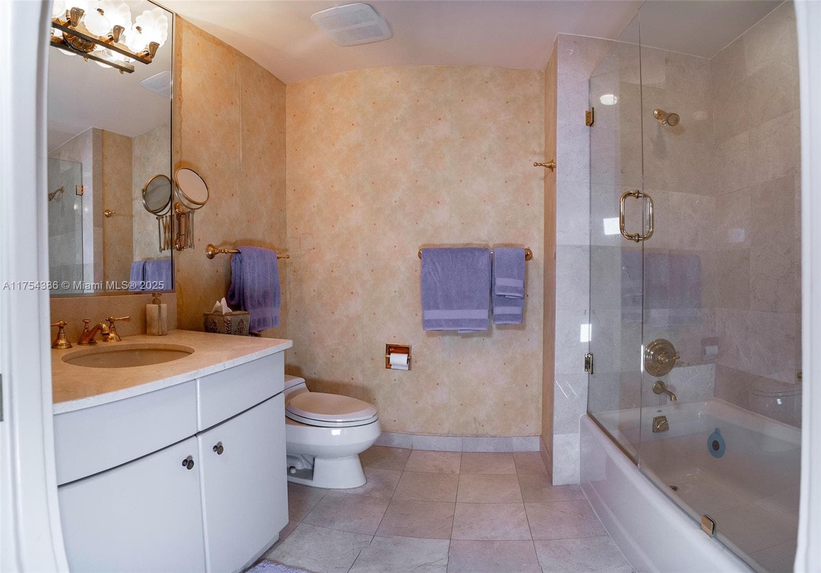 7241 Fisher Island Dr 7241 photo 15