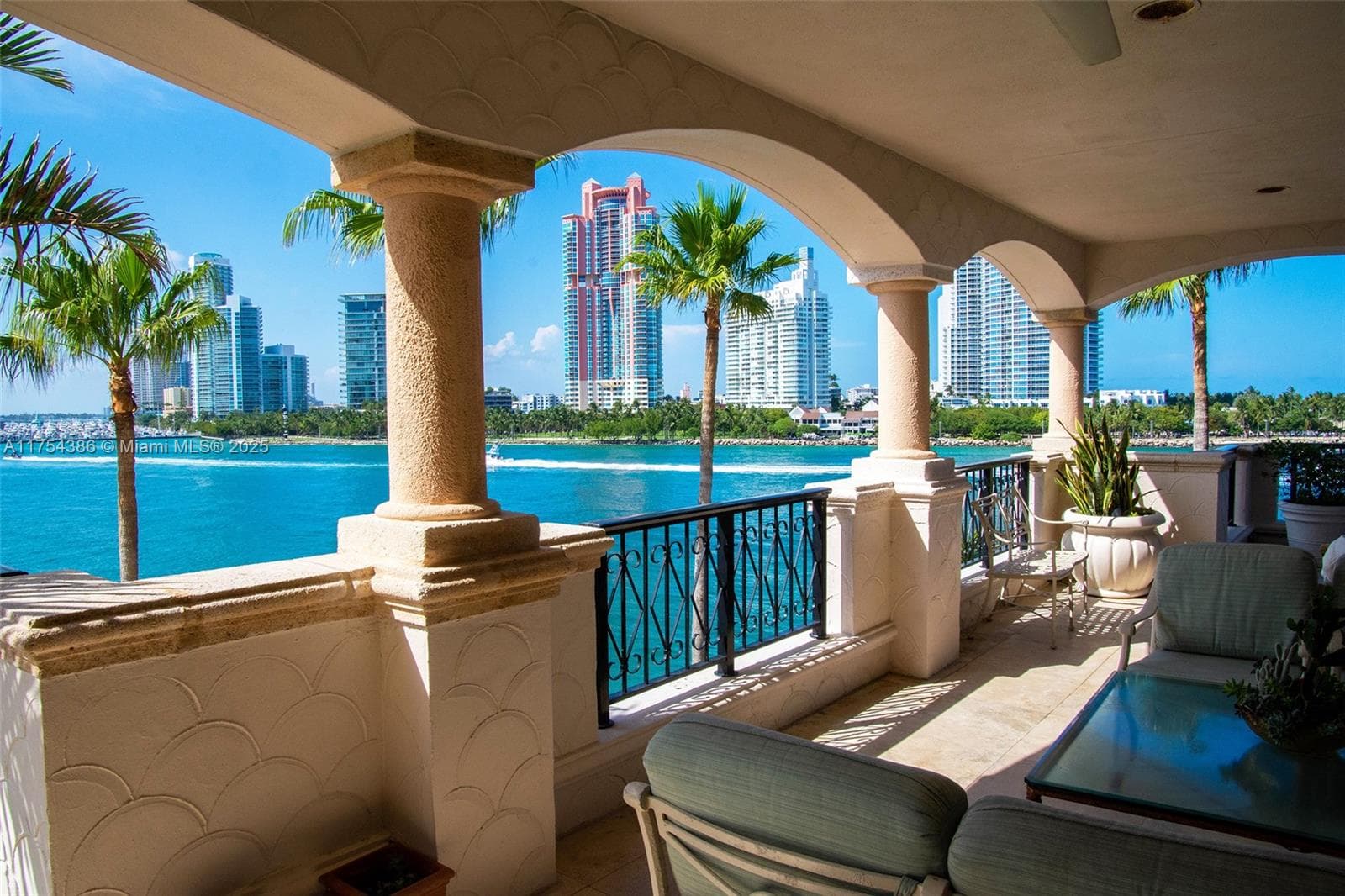 7241 Fisher Island Dr 7241 photo 8