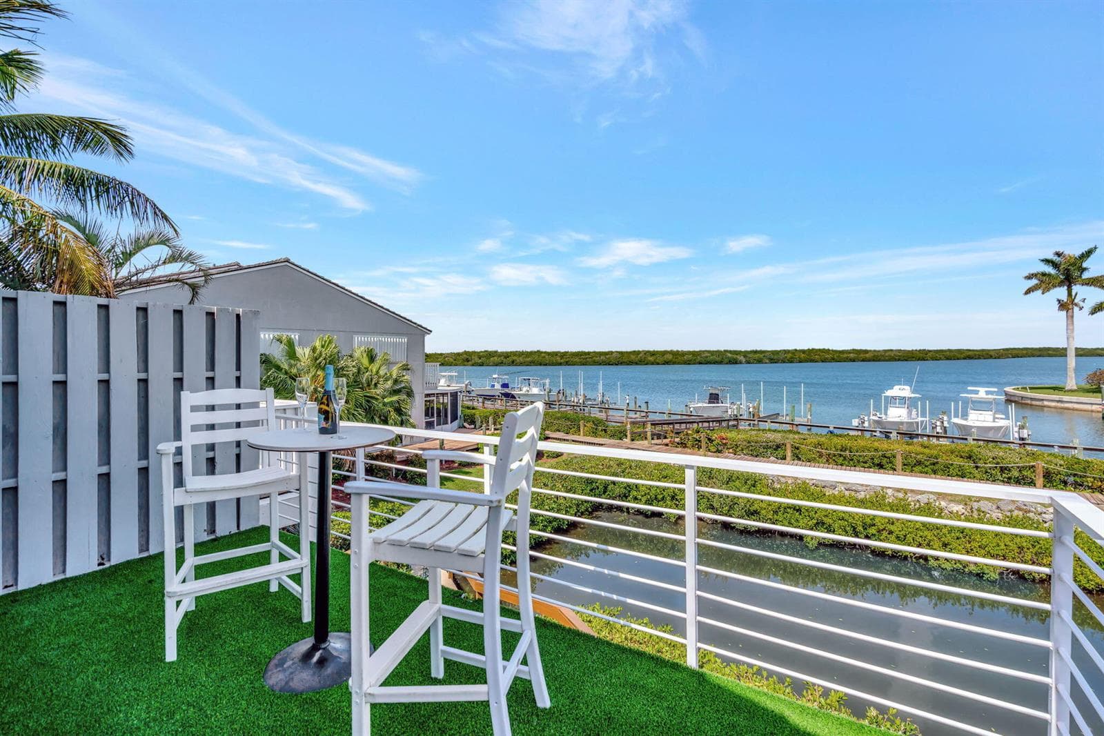 2440 Harbour Cove Drive photo 6