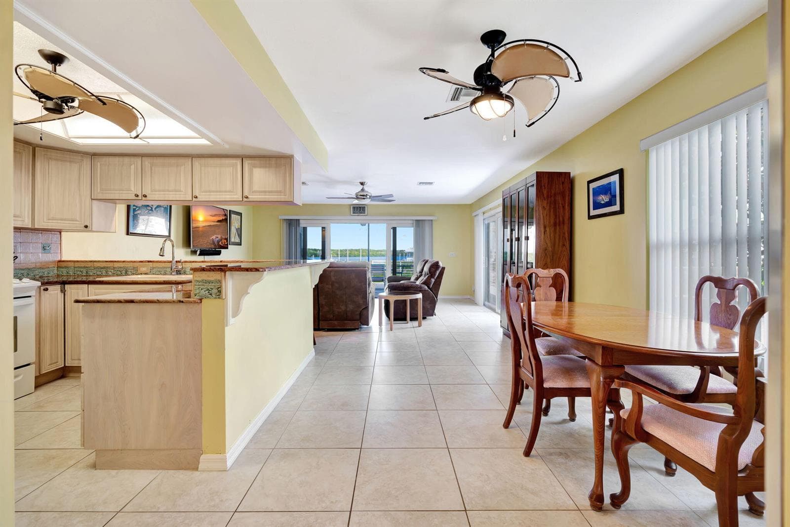 2440 Harbour Cove Drive photo 22