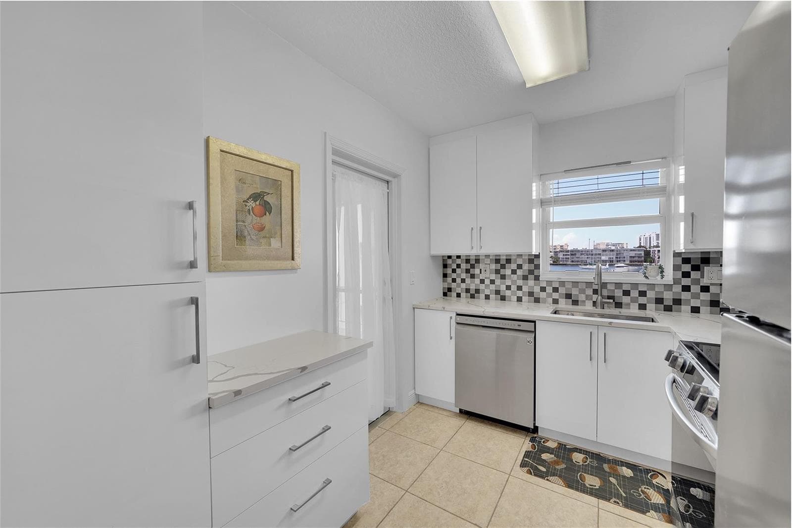 300 Golden Isles Drive 206 photo 21